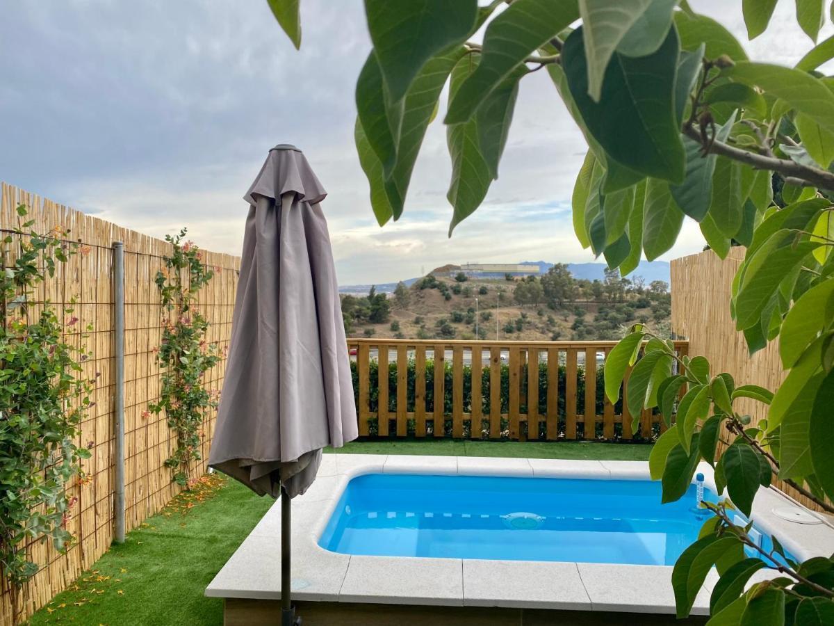 Suite Breeze - Private Heated Pool مالقة المظهر الخارجي الصورة