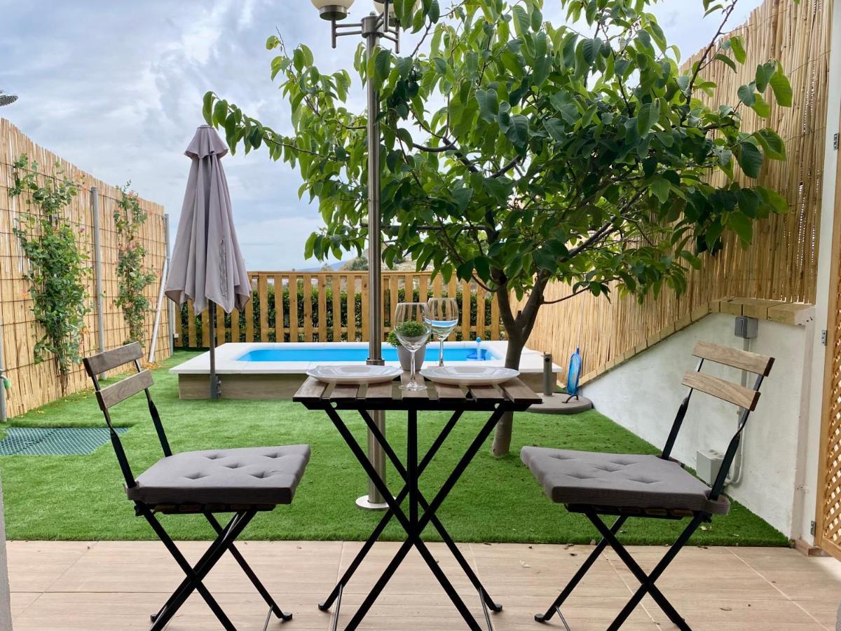 Suite Breeze - Private Heated Pool مالقة المظهر الخارجي الصورة